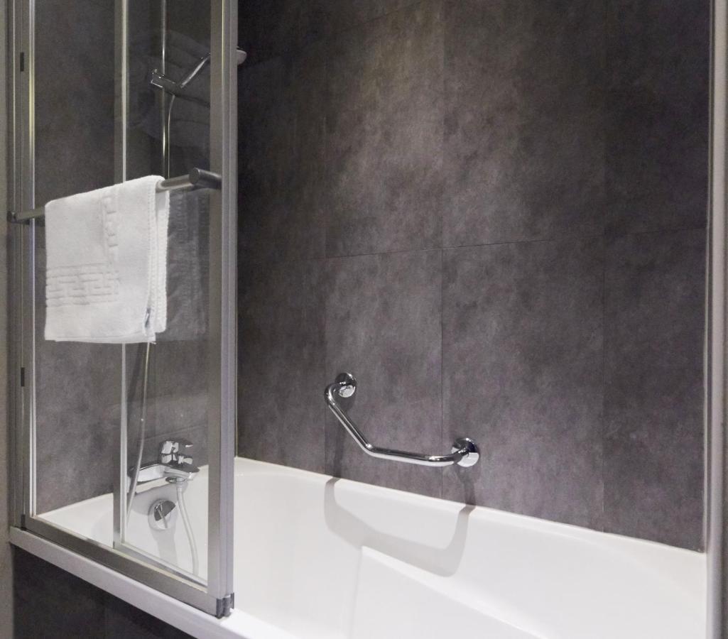 Family 2 Separate Double Rooms