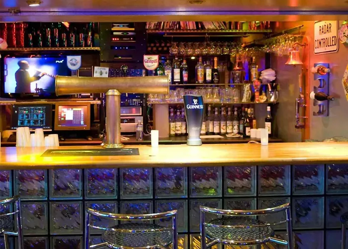 Auberge de Jeunesse HI Paris Le d'Artagnan